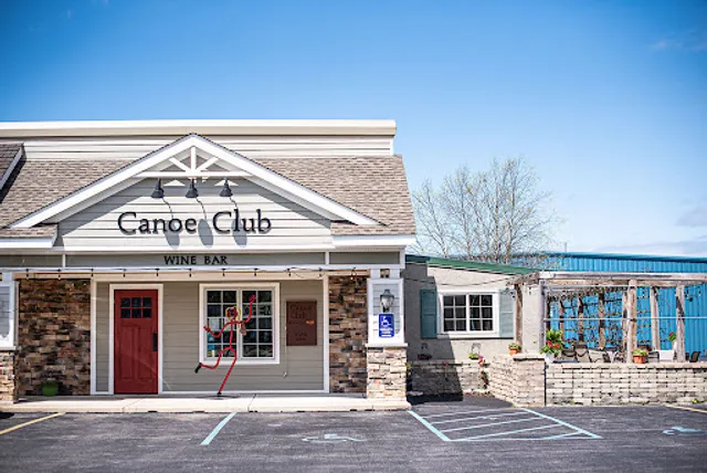 Canoe Club Wine Bar