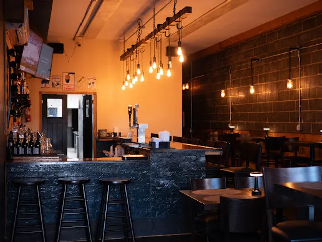 Coopers Restaurant &Bar