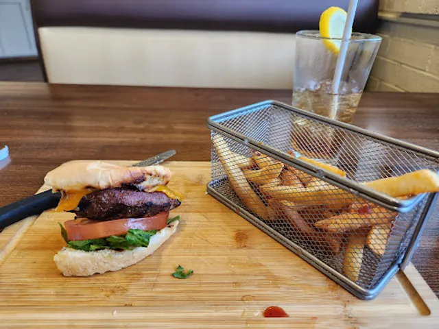 Roundhouse Bar and Grill