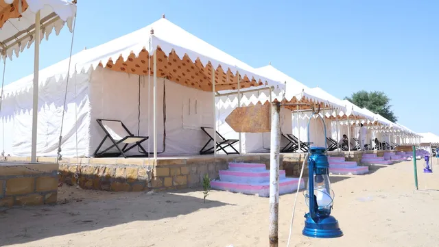 Sam dunes safari camp