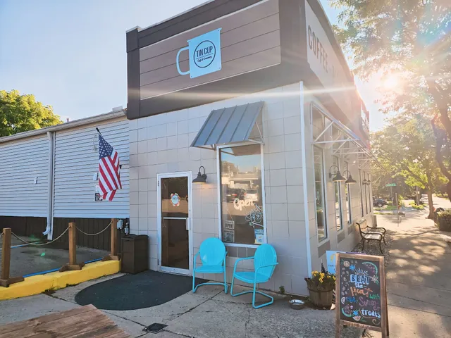 Tin Cup Cafe & Creamery