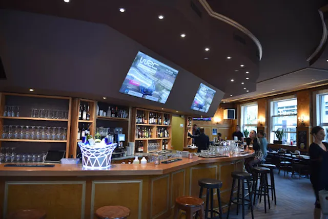 2. Akt Sportsbar Zürich