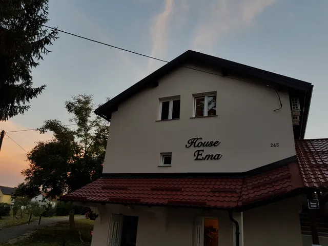 Guest house Ema