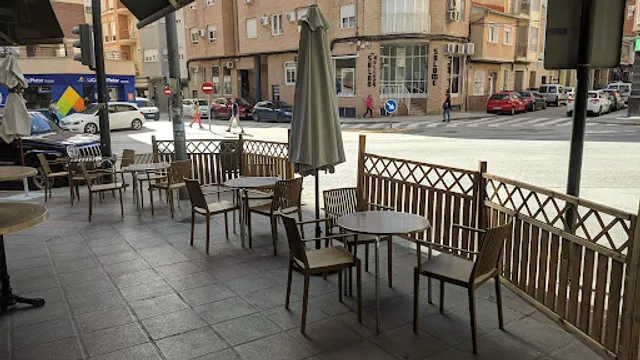 Cafetería Cervecería Almirante Nelson