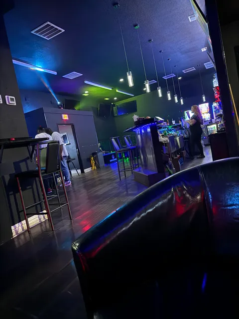 Kings Hookah and Restaurant Bar