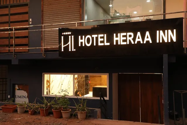 Hotel Heraa International & Convention Center