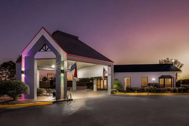 Super 8 by Wyndham Garysburg/Roanoke Rapids