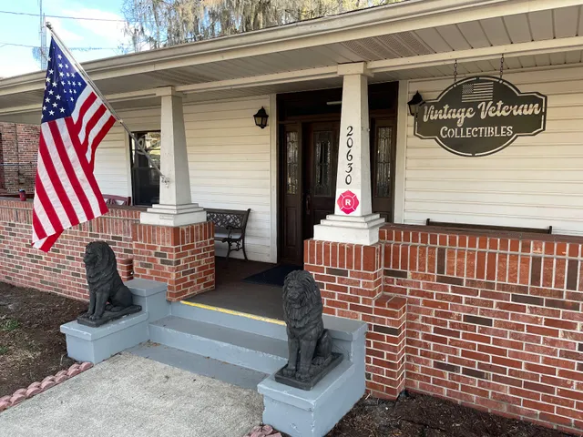 Vintage Veteran Collectibles