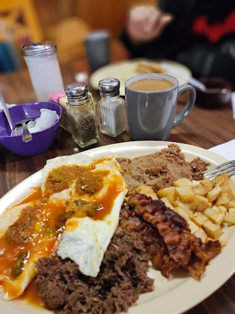 Las Flores Restaurant