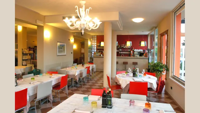 Pizzeria Ristorante Residenza Sale E Pepe