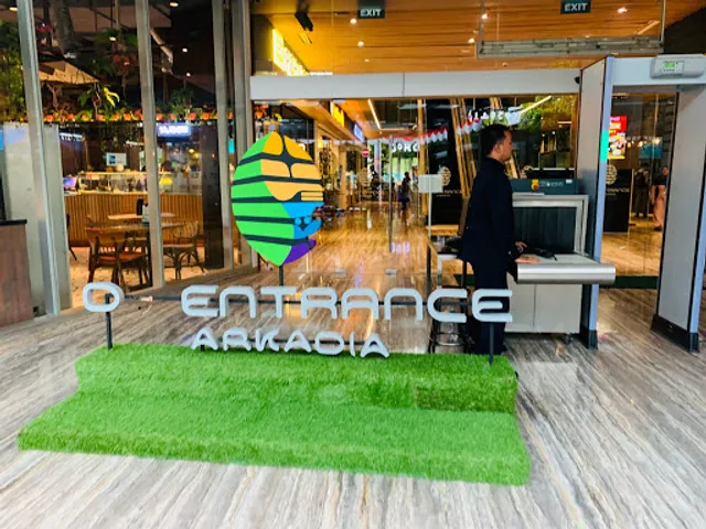 Sate Senayan, Arkadia