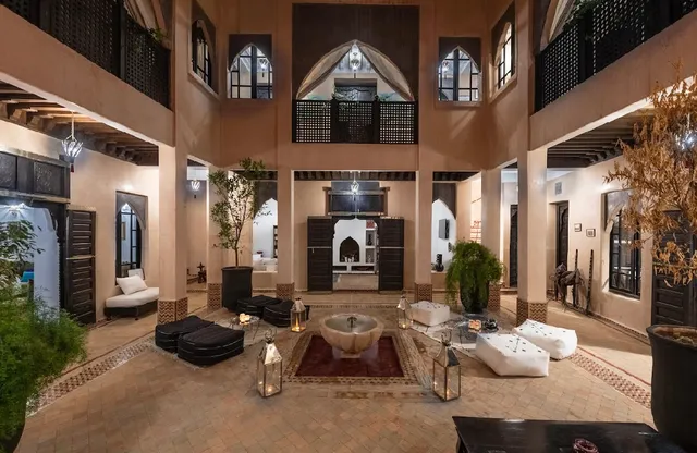 Riad Ba Sidi piscine sur le toit chauffée