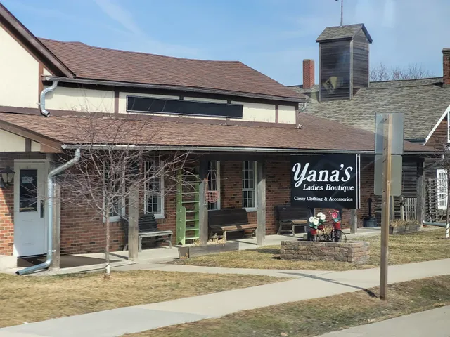 Yana's Ladies Boutique