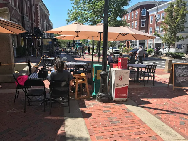 Fountain place restaurant