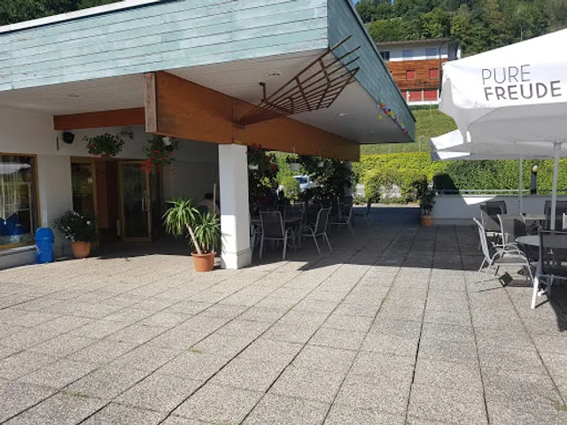 Restaurant & Pizzeria Marina