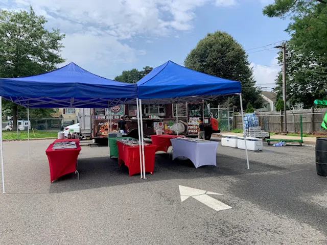 900 Degrees Pizza Truck