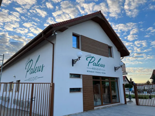 PENSIUNEA PALEUS RESORT @ RESTAURANT PALEUS