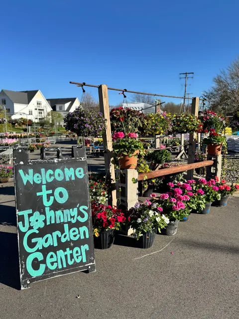 Johnny's Garden Center