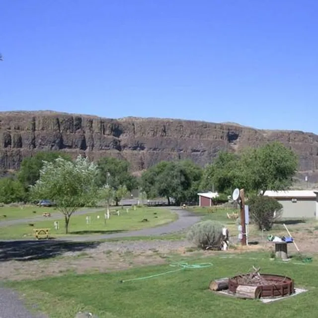 Jack's Resort on South Jameson Lake