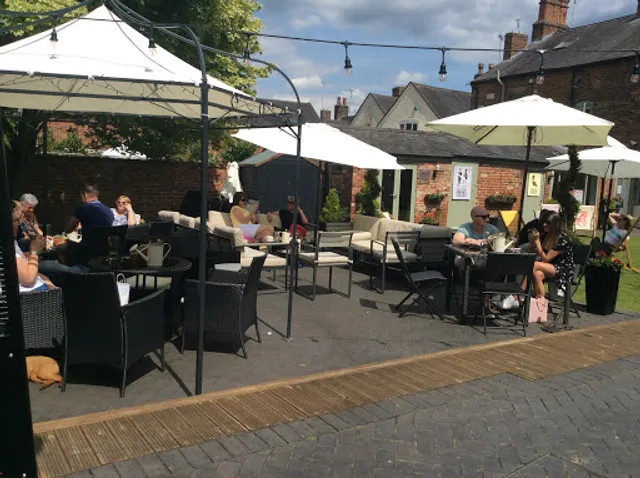 The Courtyard Tutbury