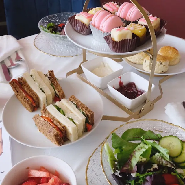 Mamancy Tea & Chocolate