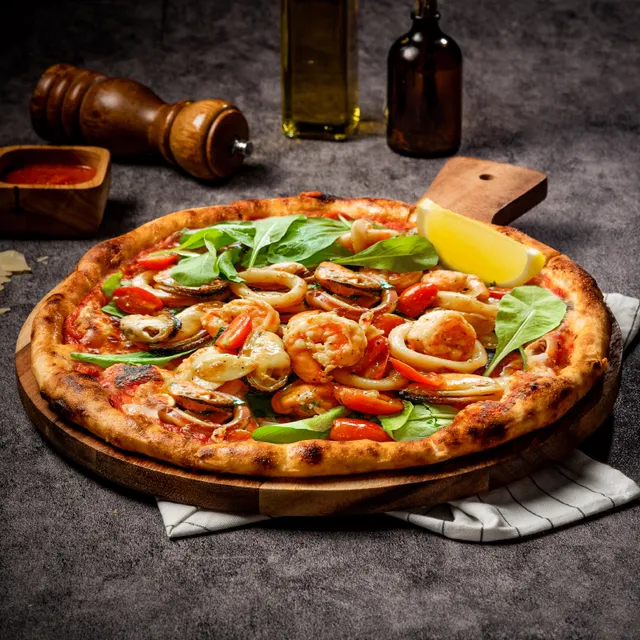 Scoozi Wood-Fired Pizza - Market Village Hua Hin
