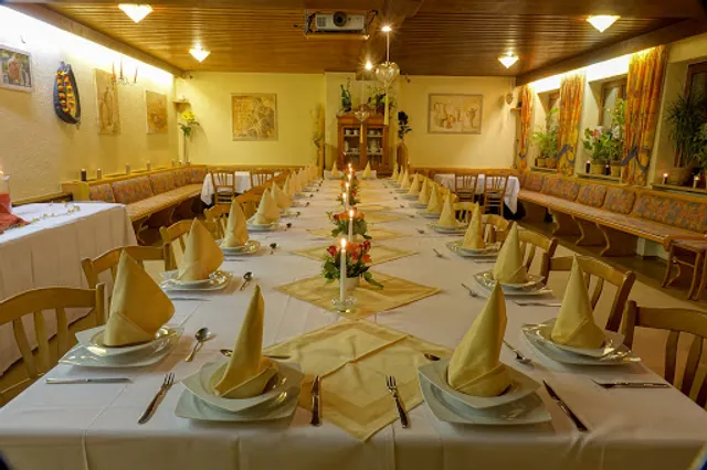 Restaurant Wallmüllerstuben / Old Bembel Pub