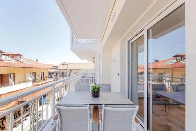 Kentro Luxury Suites