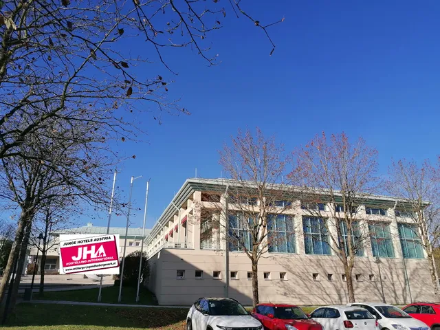 Jugendherberge Obertrum, Jugendgästehaus / Junges Hotel