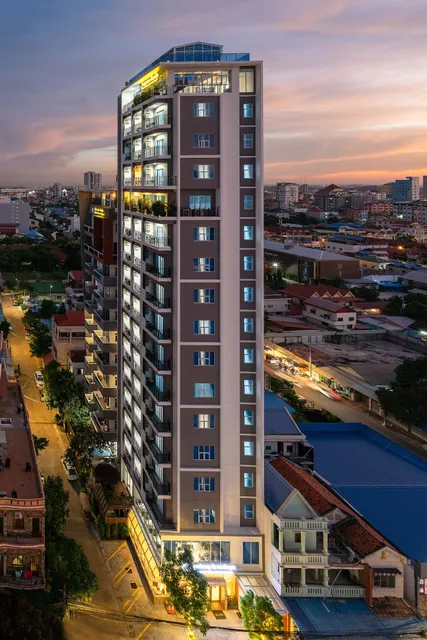 Amana Hotel & Residences