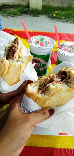 Hamburgão/Cachorrão Prensado.