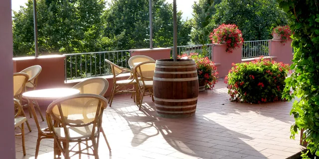 Azienda Agricola Terre Di Melazzano - Le Case di Chiara