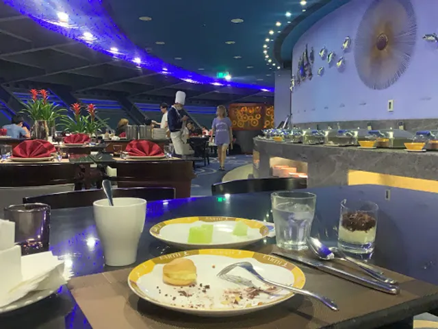 Xuangong 50 Haishen Nuofute Xuanzhuan Restaurant