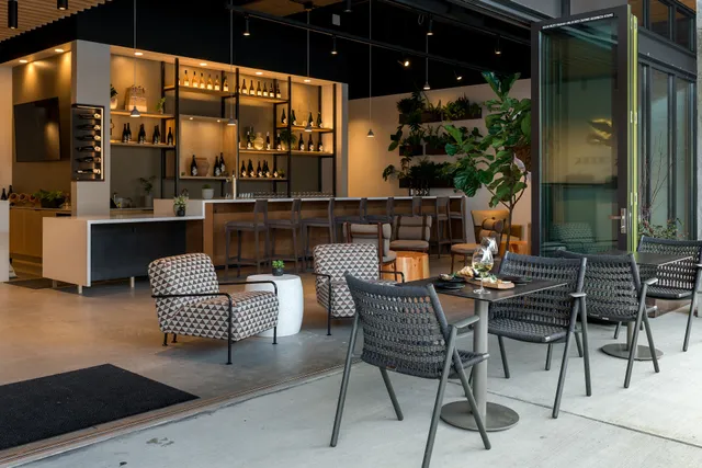 Battle Creek Cellars by Browne Family - Wine Tasting Room