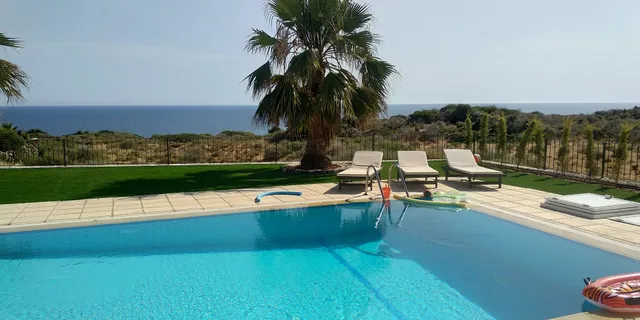 Red Wine Guest Rooms