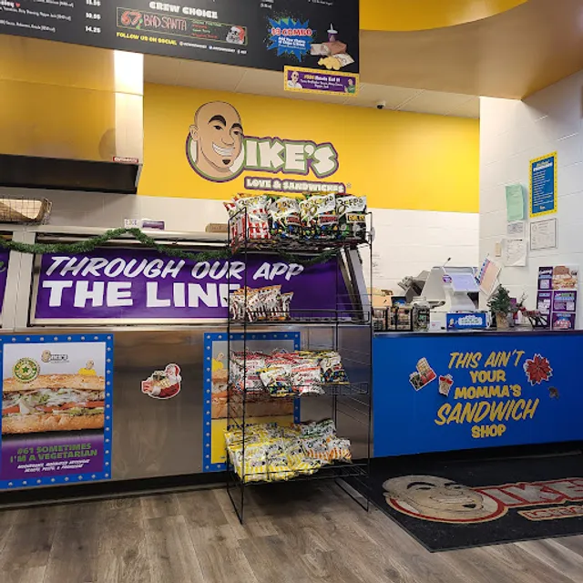 Ike's Love & Sandwiches