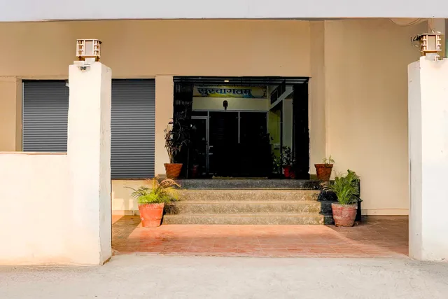 Hotel O Kolhapur Raigad Naka Road Near Govt ITI College & Hockey Stadium