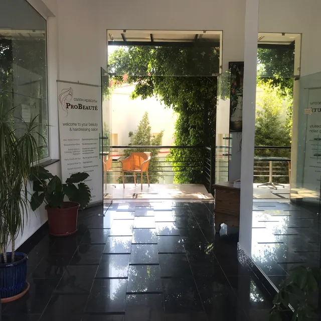 Azalea Centro Comercial