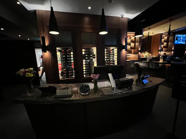 The Keg Steakhouse + Bar - Signal Hill