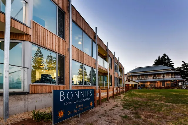 Bonnies of Beachport