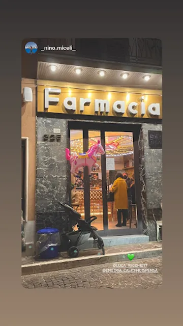 Enotria Calici in dispensa