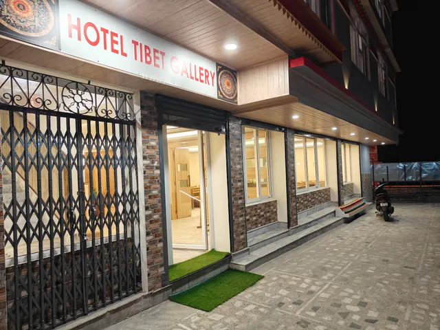 Hotel Tibet Gallery