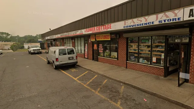 Ken and Eva's Flower Cottage