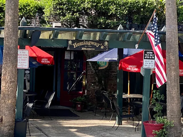 Hemingway's Bistro
