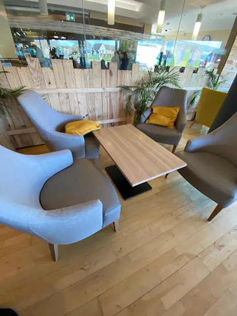 The Wood Bar | Barista Coffee, Brunch & Lunch