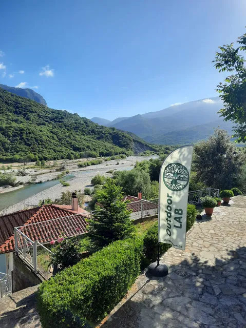 Evinos Village resort