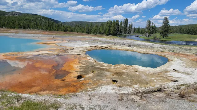 Biscuit Basin Geyser