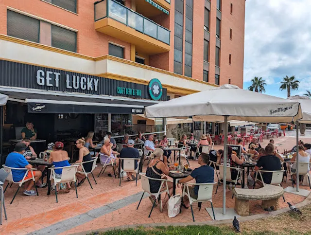 Get Lucky Brunch & Bar