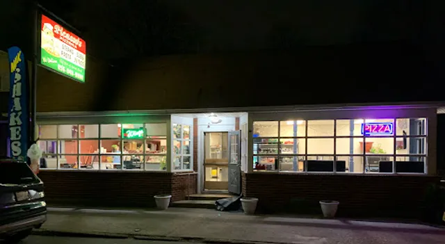 Picasso's Pizzeria & Icecream