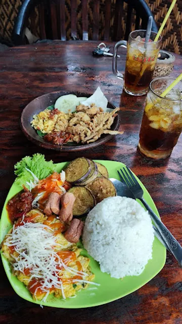 Soto Kwali Mbak Wahyu